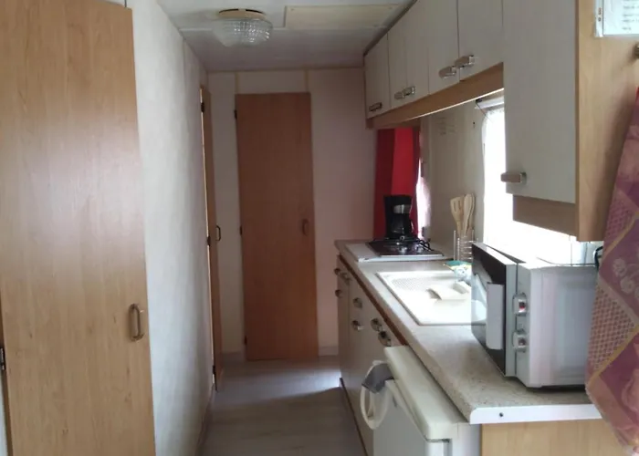 אתר קמפינג Mobilhome Catalan *